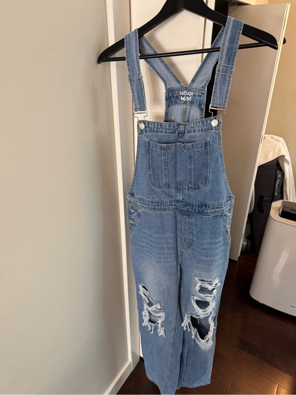 REFUGE EUC Light Blue Distressed Denim Overalls/ Medium